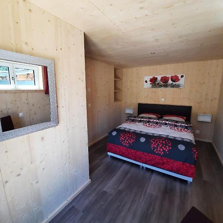 Aktien 11 / A=Obere Wohnung / B=Untere Wohnung Sils im Domleschg Exterior photo